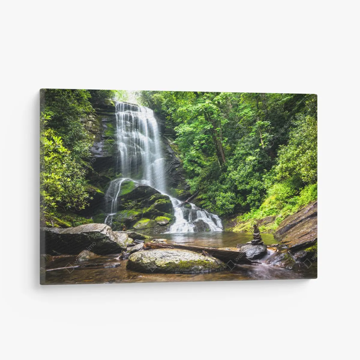 Leinwandbild ruhiger wasserfall im wald – Pixers®