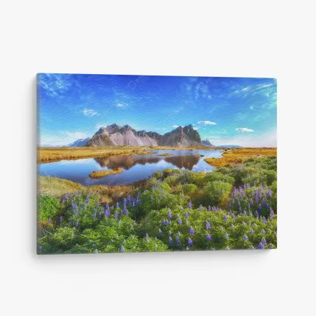 Leinwandbild lupinenwiese am Vestrahorn, Island – Pixers®