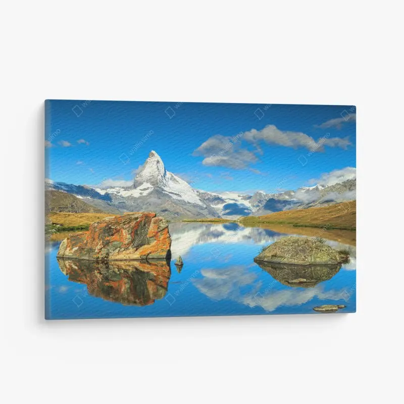 Leinwandbild spiegelung des Matterhorns über einem alpinen see