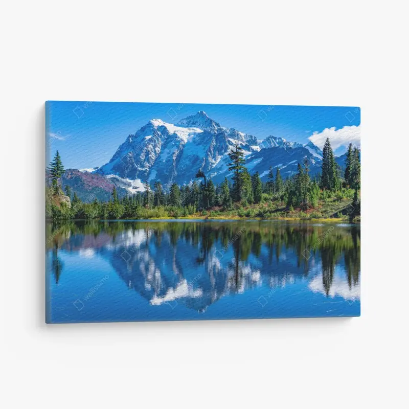 Leinwandbild majestätische bergspiegelung über dem see
