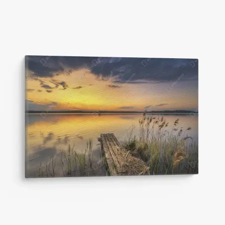 Leinwandbild goldener sonnenuntergang am see mit steg – Pixers®