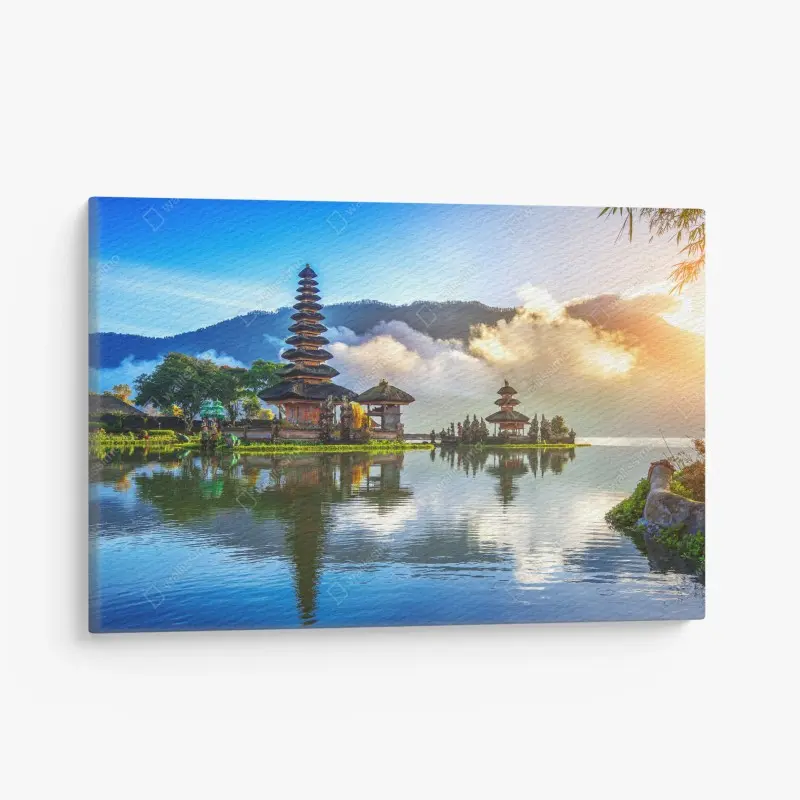 Leinwandbild Pura Ulun Danu Bratan bei sonnenaufgang