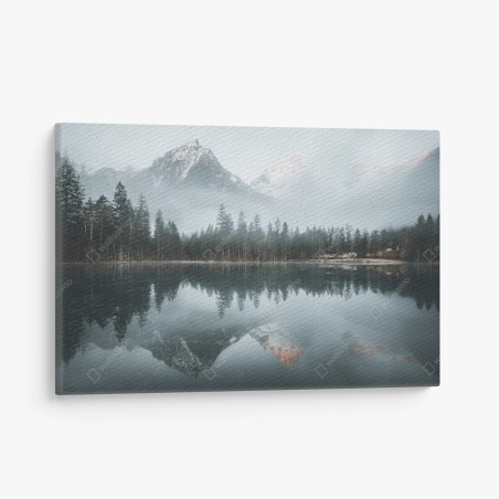 Leinwandbild neblige alpine spiegelung am ruhigen see – Pixers®