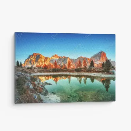 Leinwandbild alpiner sonnenaufgang über bergsee – Pixers®