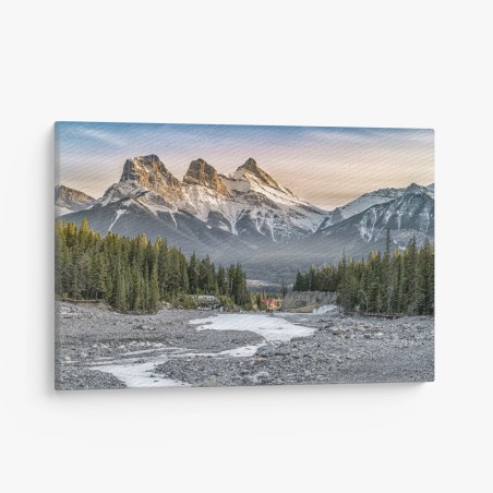 Leinwandbild majestätische berggipfel und kiefernwald – Pixers®