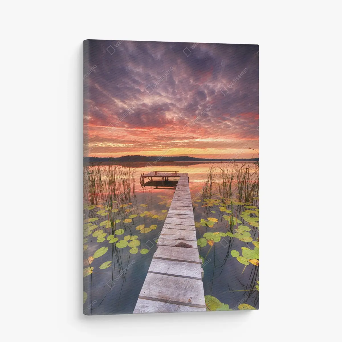 Leinwandbild sonnenaufgang über ruhigem see mit steg – Pixers®