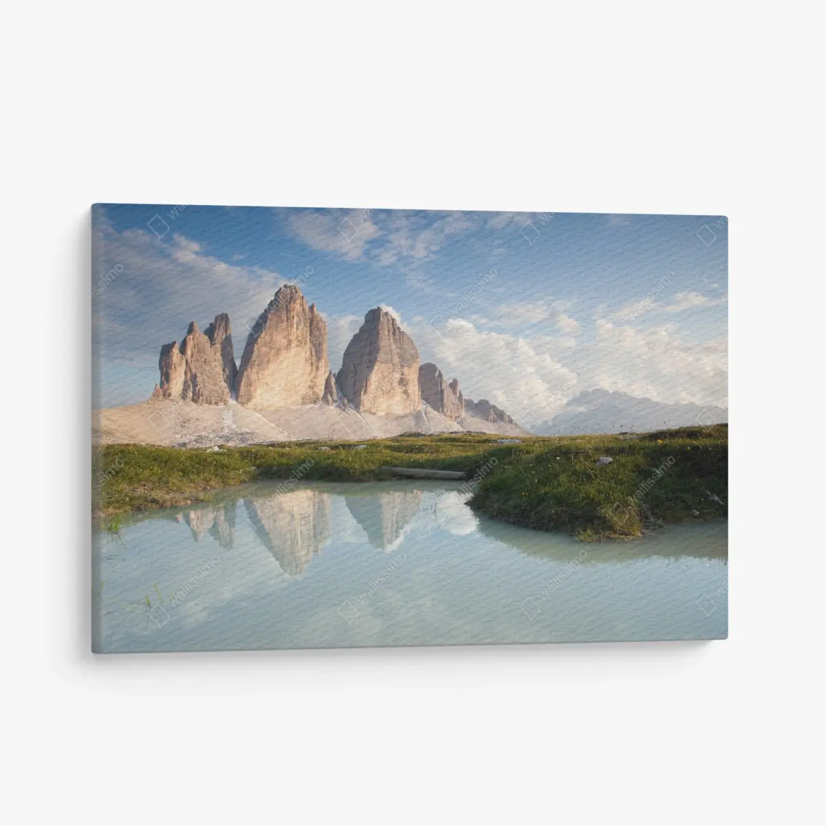 Leinwandbild sonnenbeschienene alpengipfel im spiegel des ruhigen sees – Pixers®