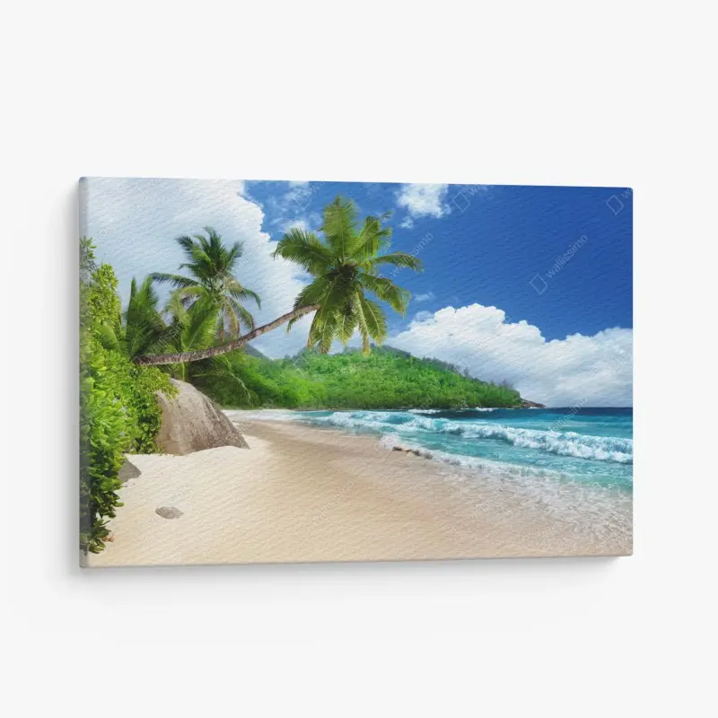 Leinwandbild ruhiger tropischer strand auf Mahe, Seychellen