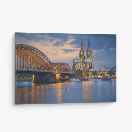 Leinwandbild Kölner Dom und Hohenzollernbrücke bei dämmerung – Pixers®
