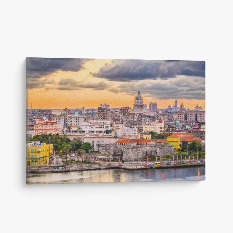 Leinwandbild Havanna skyline bei sonnenuntergang