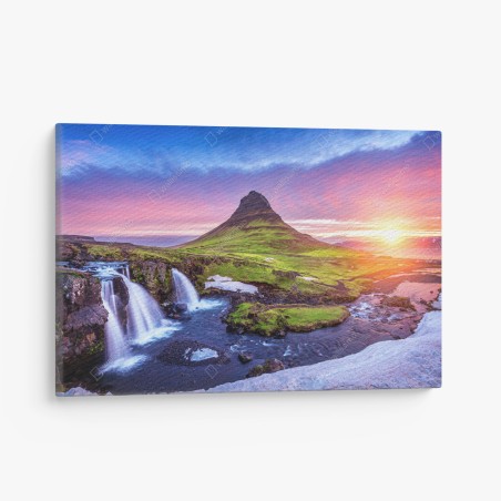 Leinwandbild Kirkjufell bei sonnenaufgang – Pixers®