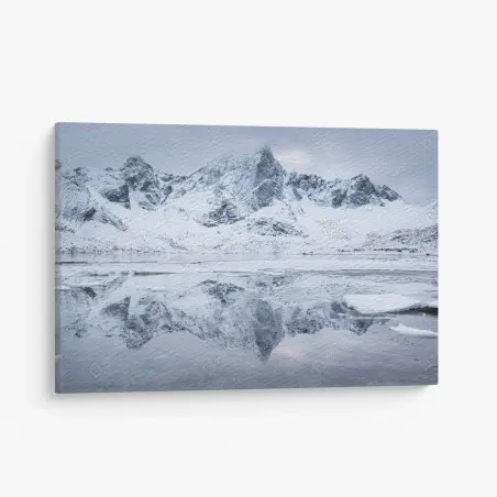 Leinwandbild verschneite bergspiegelung in Norwegen – Pixers®