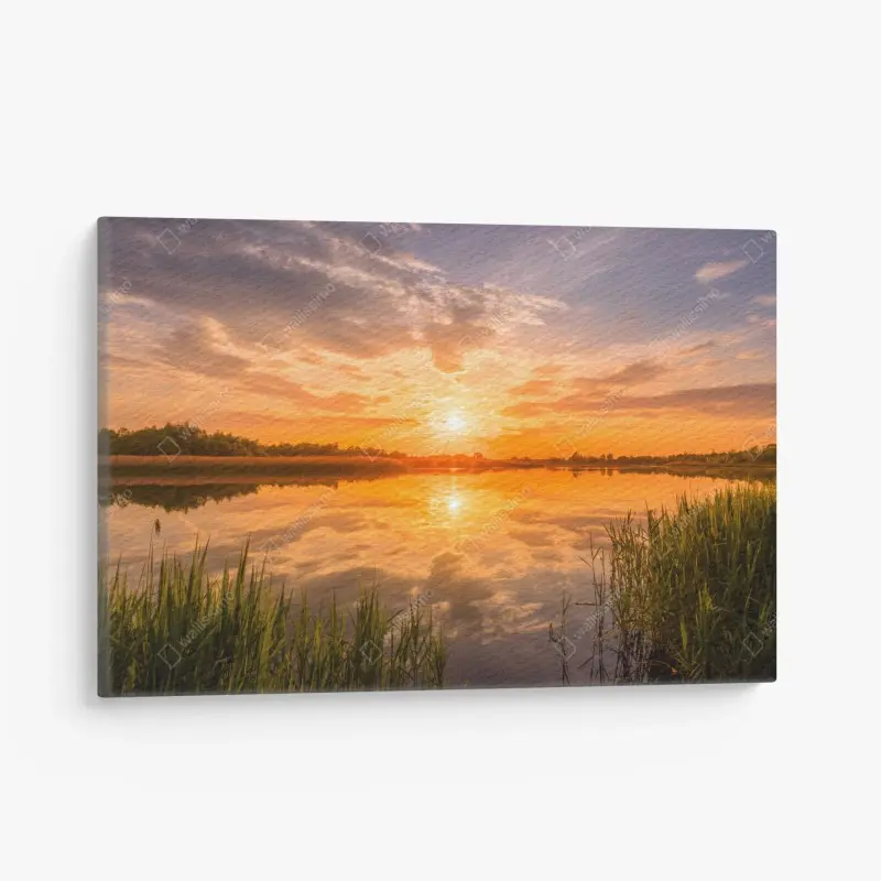 Leinwandbild goldener sonnenuntergang über idyllischem see