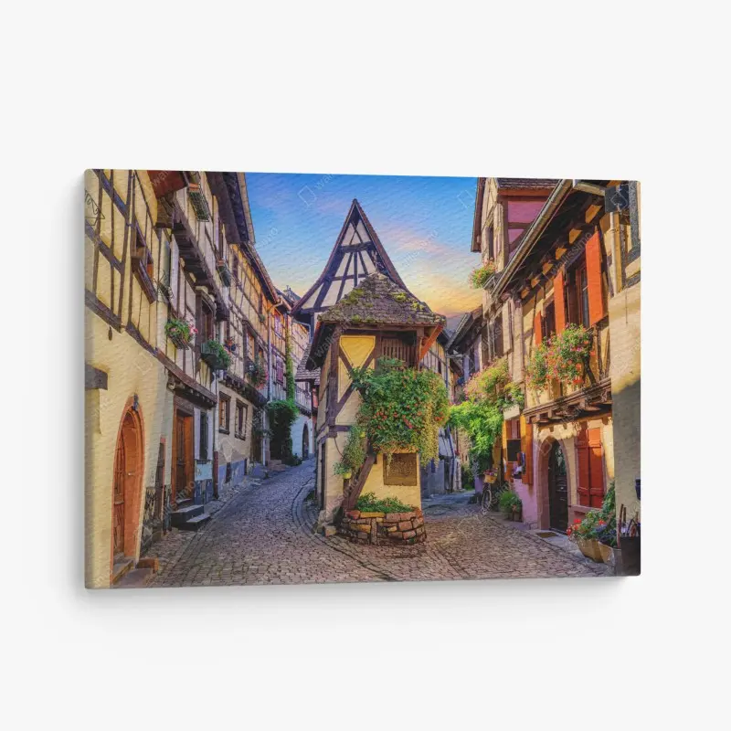 Leinwandbild malerische fachwerkstraße in Eguisheim, Elsass