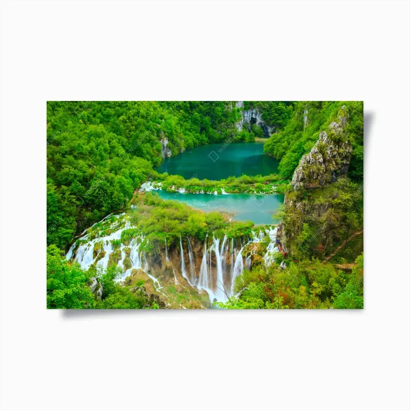 Poster üppiger wasserfall und türkise seen