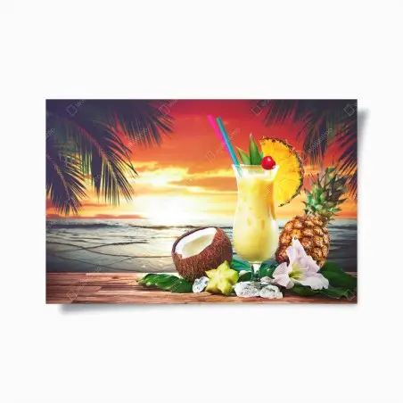 Poster tropischer kokos-ananas-cocktail am strand bei sonnenuntergang – Pixers®