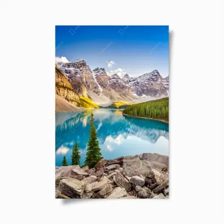 Poster sonnenbeschienenes Moraine Lake bergpanorama – Pixers®
