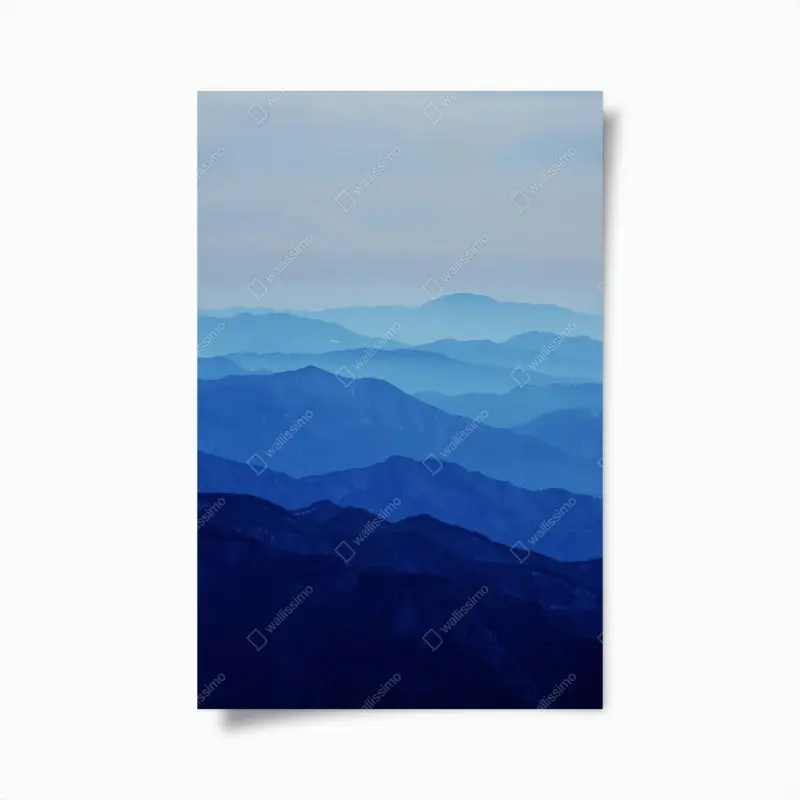 Poster neblige blaue bergschichten