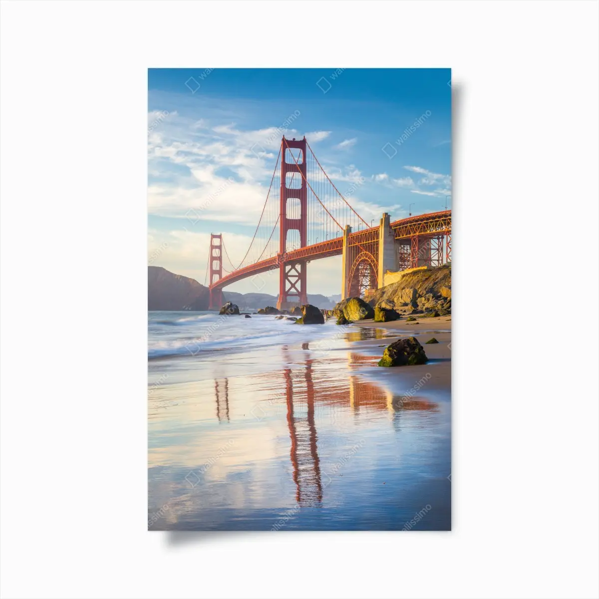 Poster Golden Gate Bridge reflektiert am strand – Pixers®