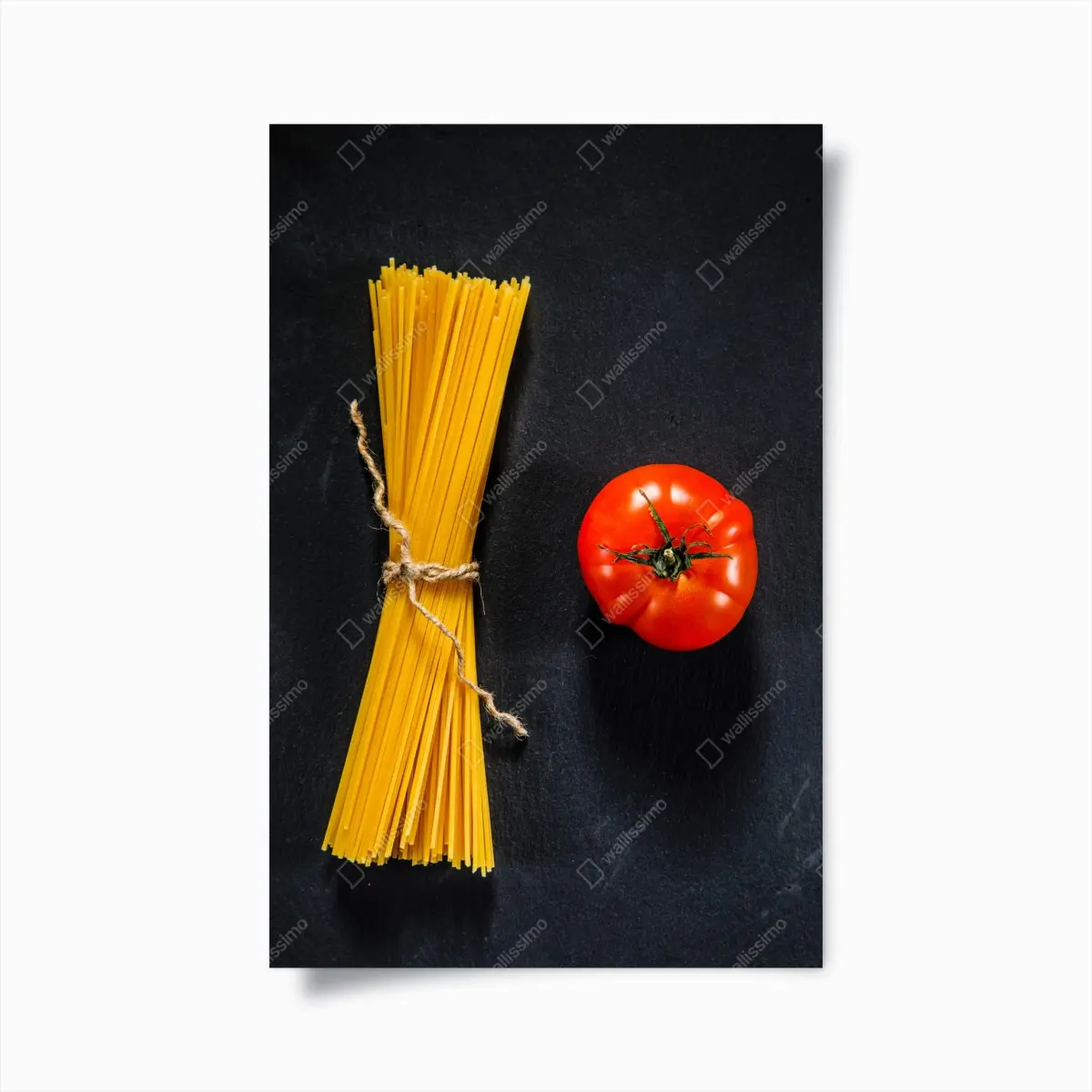 Poster minimalistische spaghetti- und tomatenkomposition – Pixers®