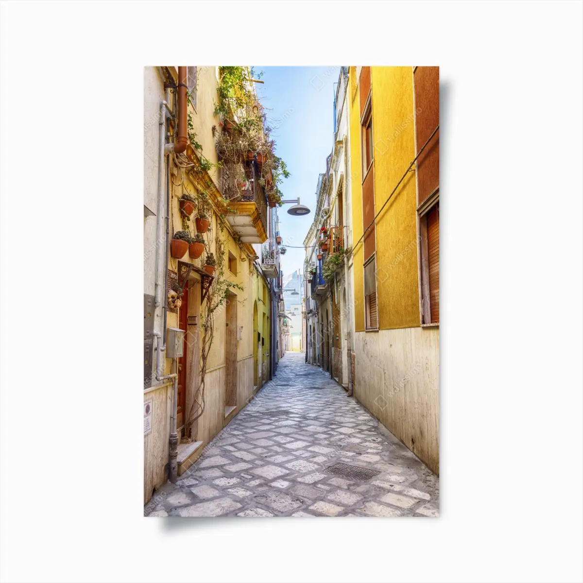 Poster sonnige gasse in Brindisi – Pixers®