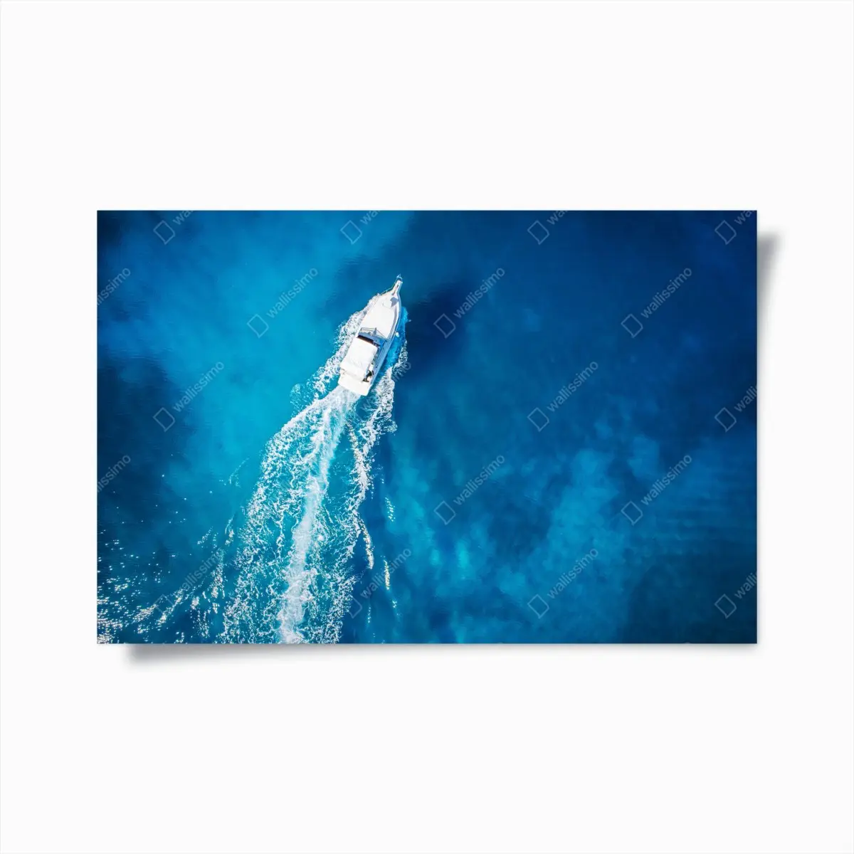 Poster jacht über dem kristallblauen ozean – Pixers®