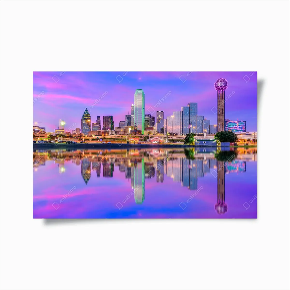 Poster Dallas skyline im violetten abendlicht – Pixers®
