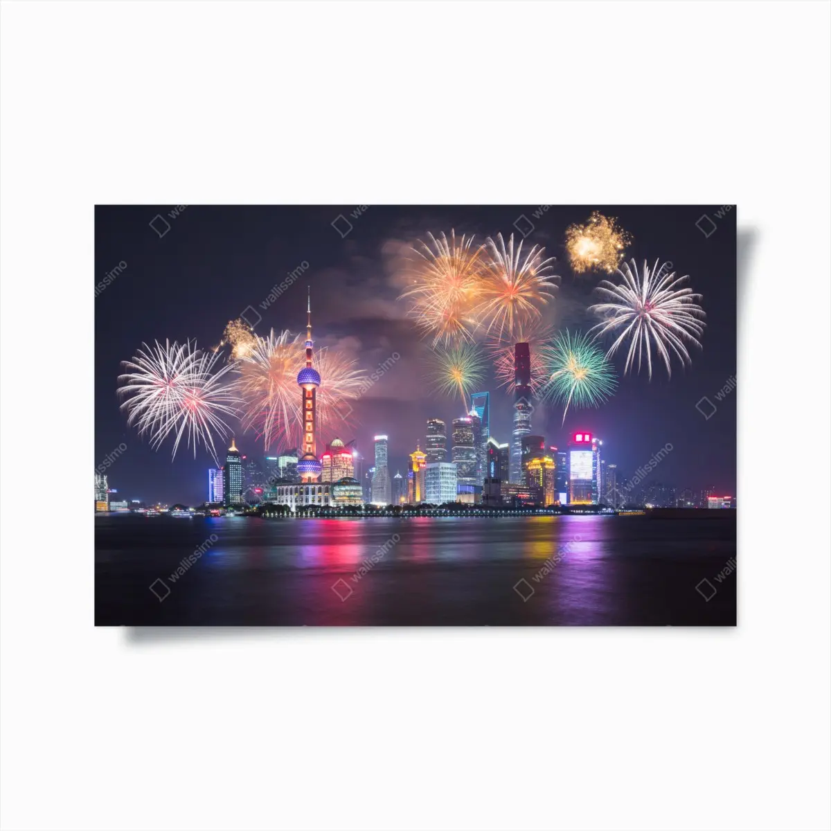 Poster Shanghai skyline mit feuerwerk über dem Huangpu – Pixers®