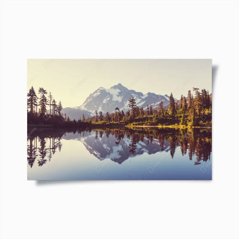 Poster spiegelung von Mount Shuksan im bergsee