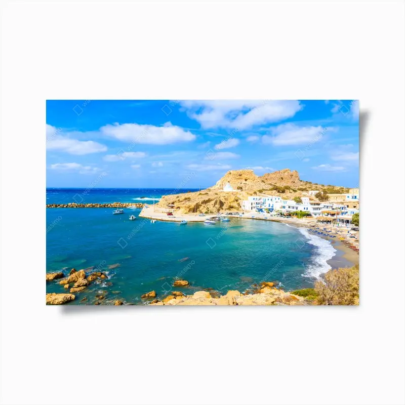 Poster sonniger hafen Finiki an der Küste von Karpathos