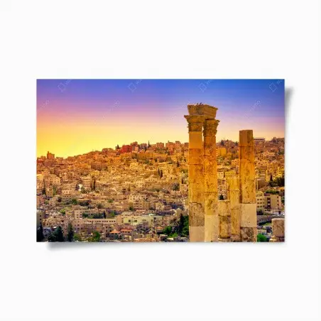 Poster goldene Amman skyline mit antiken säulen – Pixers®