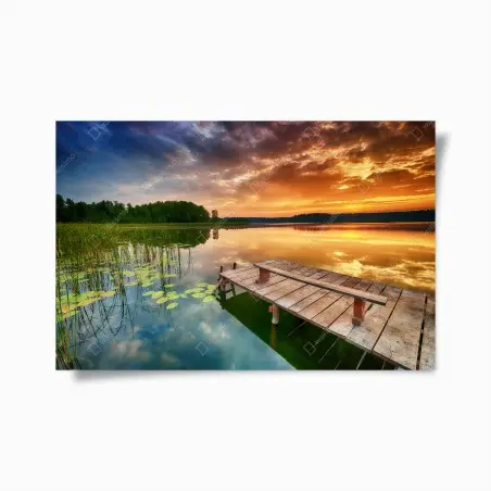 Poster goldener sonnenaufgang über ruhigem see – Pixers®