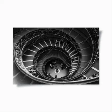 Poster dramatische spiraltreppe in monochrom – Pixers®