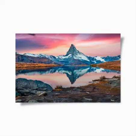 Poster majestätisches Matterhorn spiegelt sich im Stellisee – Pixers®