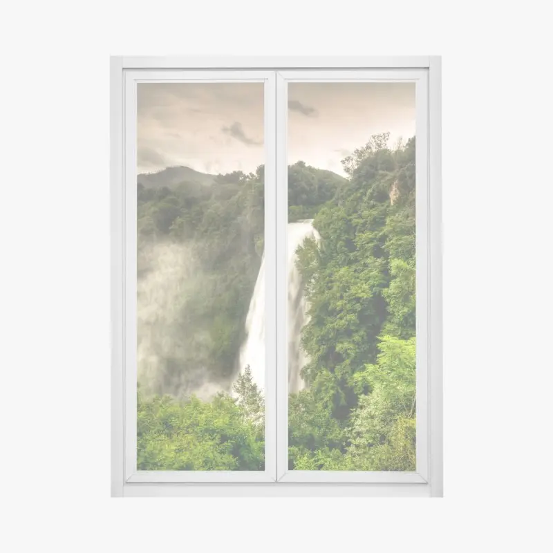 Fensteraufkleber Marmore wasserfall in Umbrien: neblige grüne landschaft