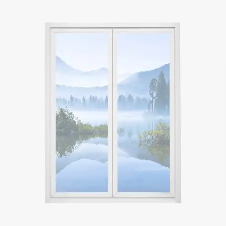Fensteraufkleber nebliger bergsee mit spiegelnder oberfläche – Pixers®