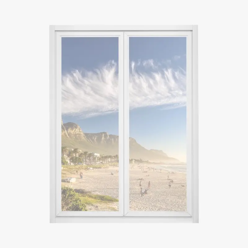 Fensteraufkleber sonnenstrand mit bergkulisse