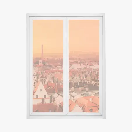 Fensteraufkleber warmer sonnenuntergang über historischen stadtdächern – Pixers®