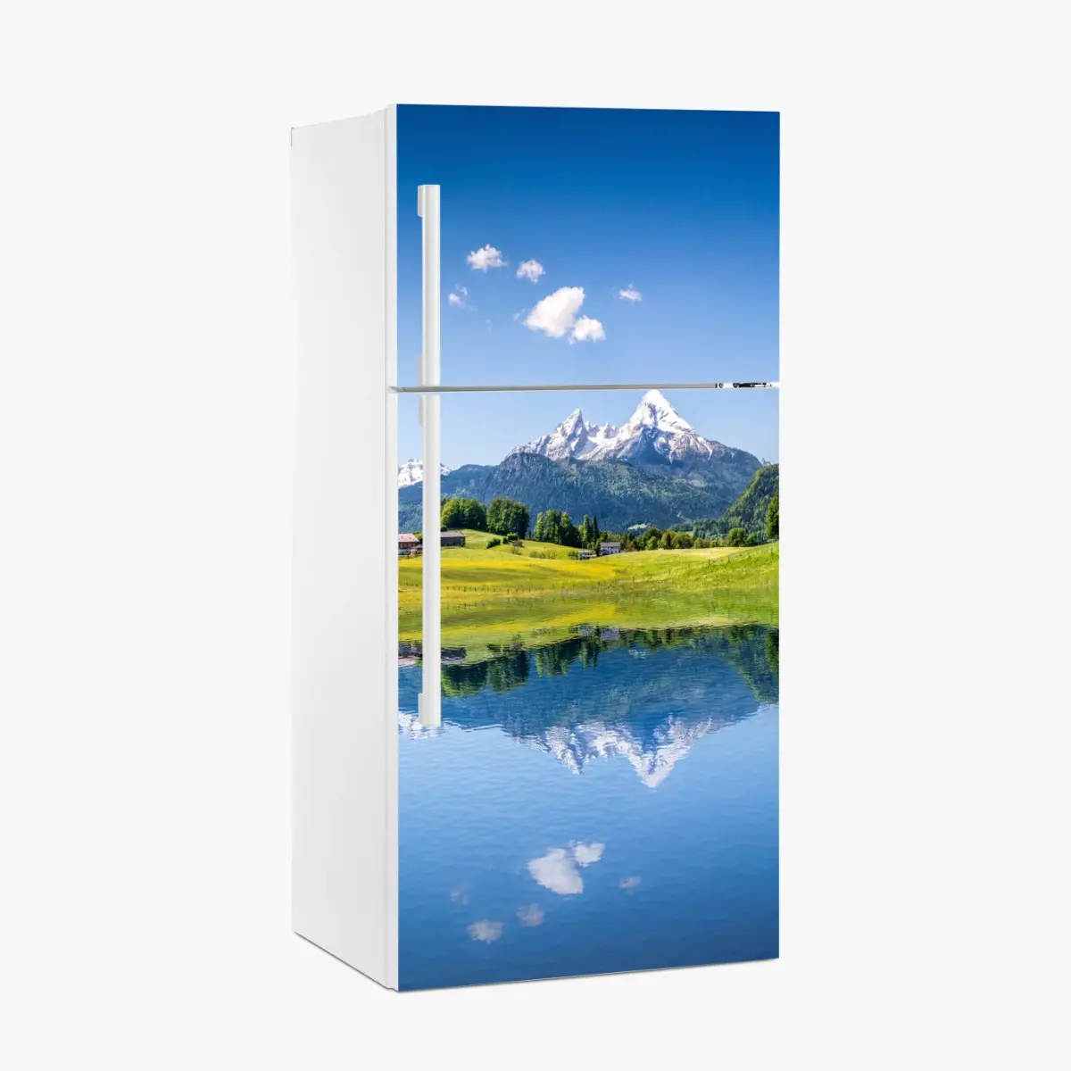Kühlschrankaufkleber alpenpanorama mit spiegelung im see – Pixers®