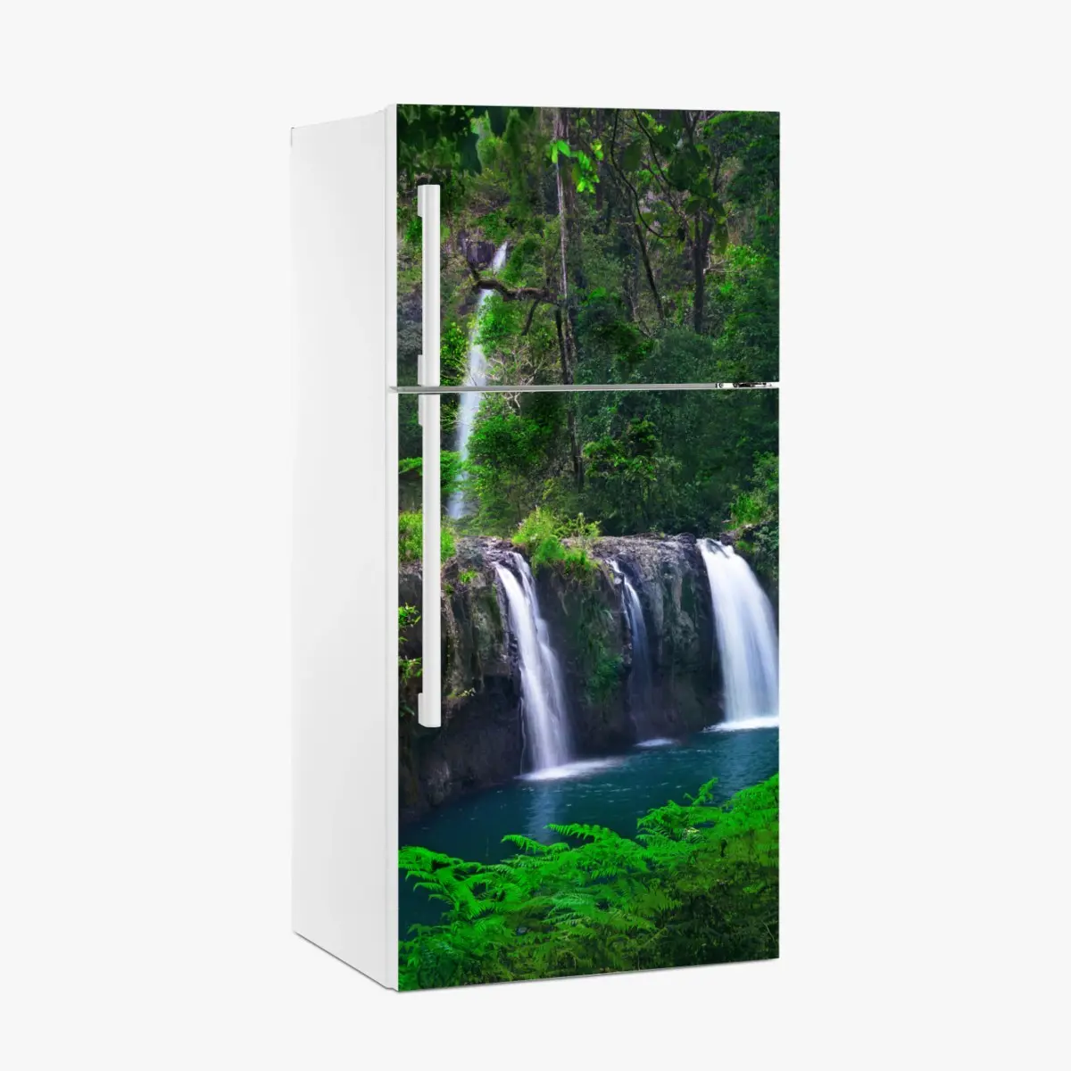 Kühlschrankaufkleber beruhigender wasserfall im smaragdgrünen wald – Pixers®