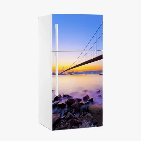 Kühlschrankaufkleber goldener sonnenuntergang über hängebrücke – Pixers®