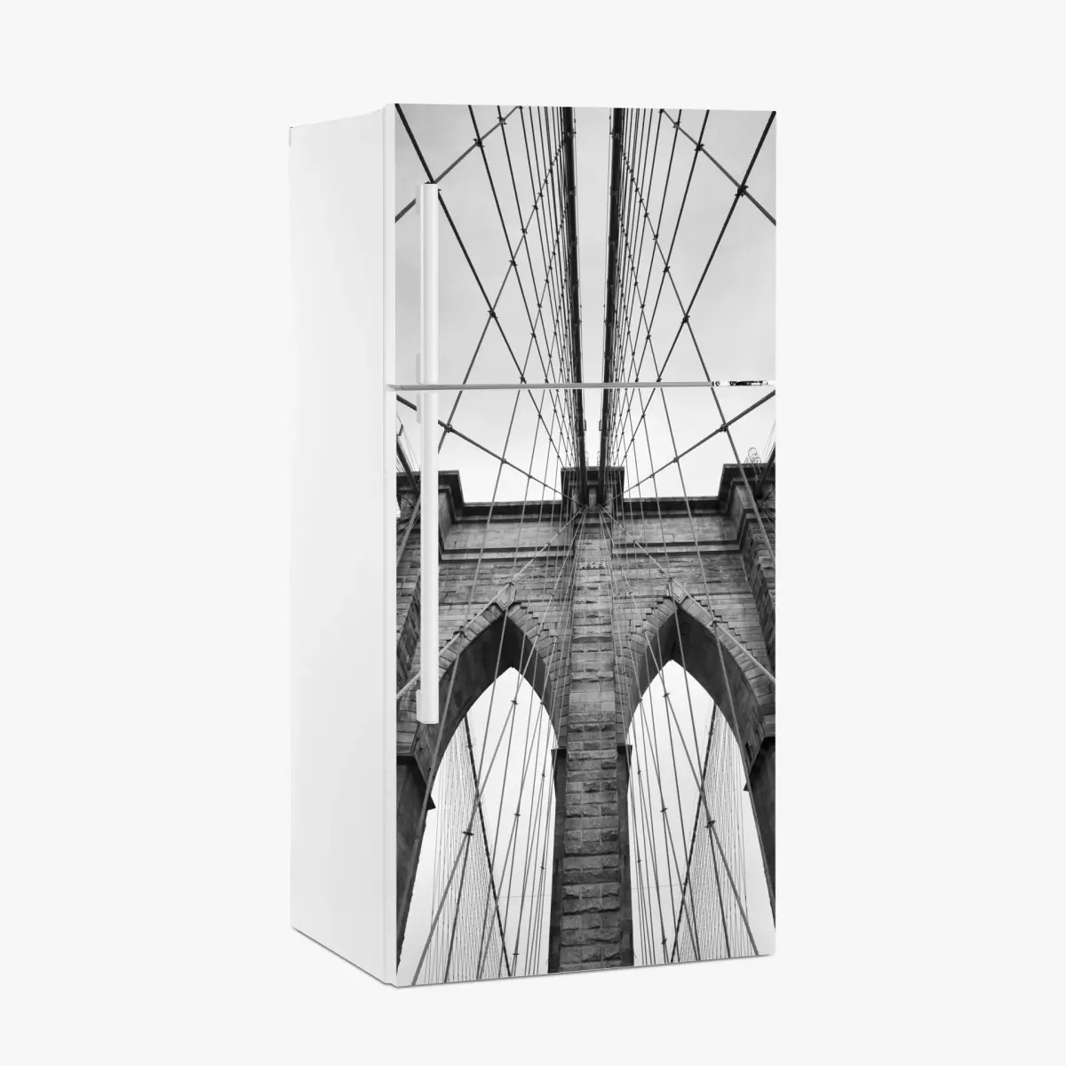 Kühlschrankaufkleber perspektive der Brooklyn Bridge in monochrom – Pixers®