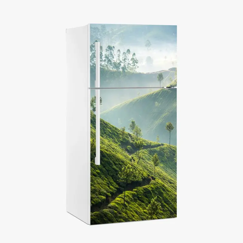 Kühlschrankaufkleber neblige teeplantagen auf den hügeln von Munnar