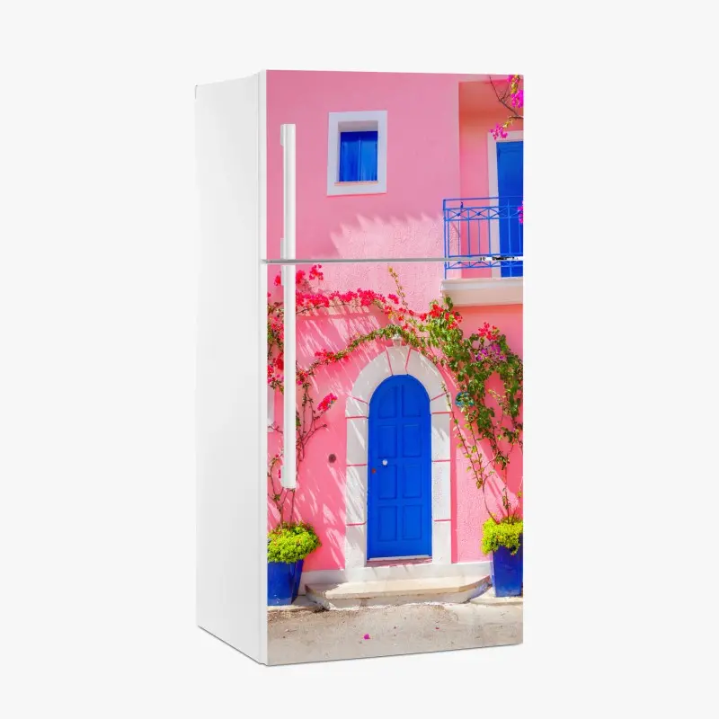 Kühlschrankaufkleber leuchtende rosa fassade mit blauer tür