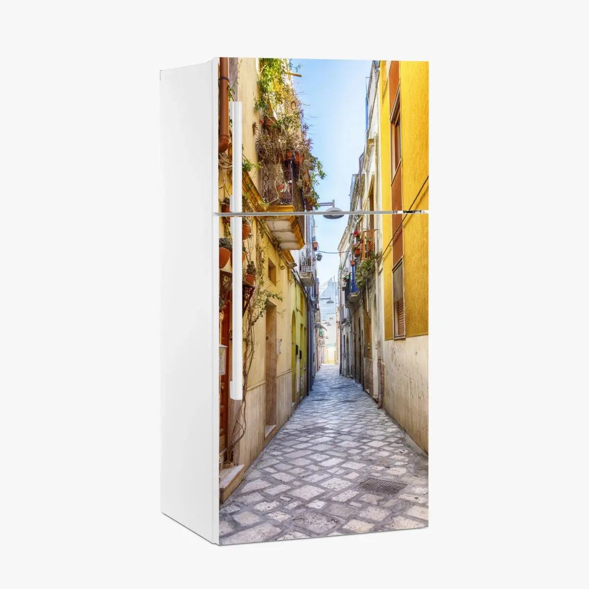 Kühlschrankaufkleber sonnige gasse in Brindisi – Pixers®