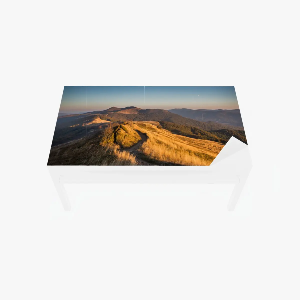 Tischaufkleber und Schreibtischaufkleber goldener bergrücken bei sonnenuntergang – Pixers®