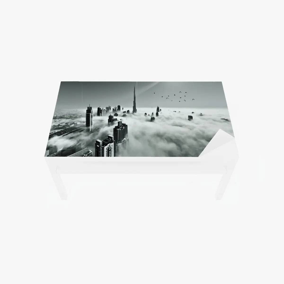 Tischaufkleber und Schreibtischaufkleber neblige skyline von Dubai über den wolken – Pixers®