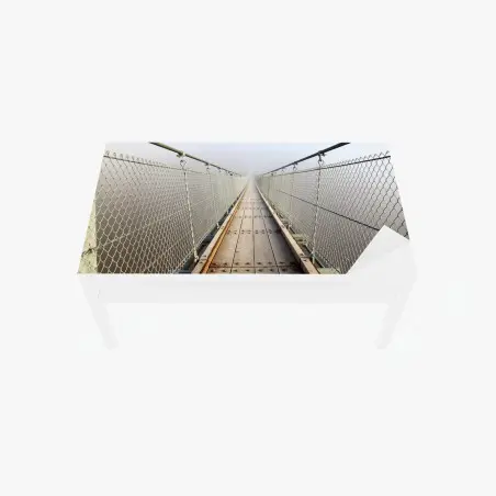 Tischaufkleber und Schreibtischaufkleber neblige hängebrücke die in den nebel führt – Pixers®