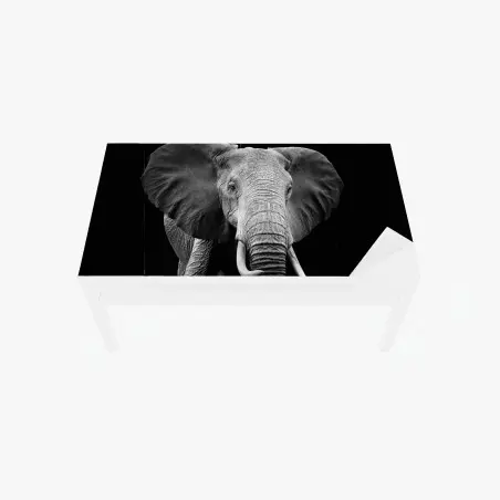 Tischaufkleber und Schreibtischaufkleber majestätisches elefantenporträt in monochrom – Pixers®