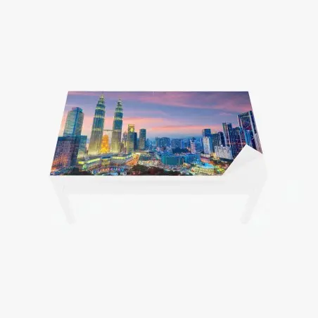 Tischaufkleber und Schreibtischaufkleber Kuala Lumpur stadtpanorama bei dämmerung – Pixers®